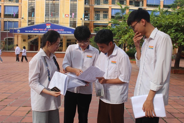 <a href='https://tieuhocminhhai.hungyen.edu.vn/tin-tuc/cong-bo-doi-sanh-pho-diem-mot-so-to-hop-diem-thi-thpt-nam-2025.html'>Công bố đối sánh phổ điểm một số tổ hợp điểm thi THPT năm 2025</a>